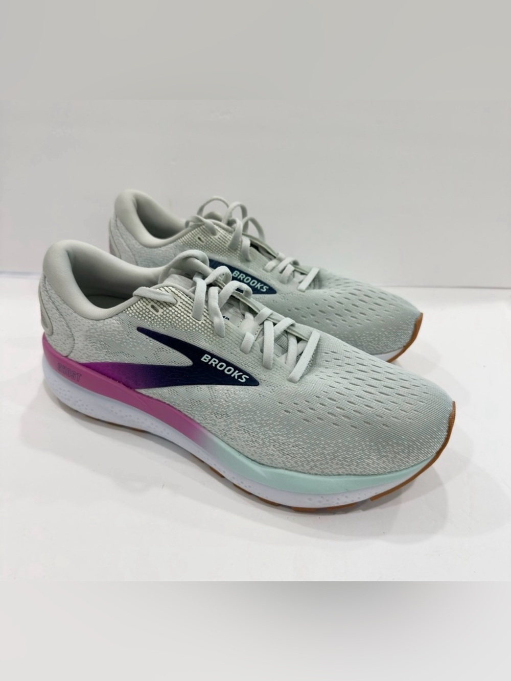 Brooks Ghost 16 Women’s Shoes
